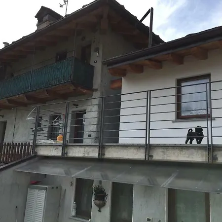 La Maison Cache *